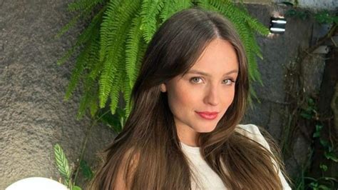 Larissa Manoela lembra primeiros encontros com marido: ‘Eram .